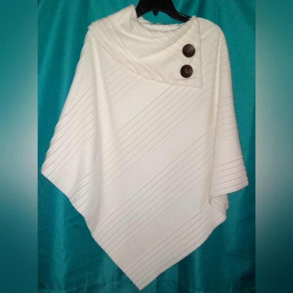 LeModa Cream cape/poncho brn button accents on cowl fold down neck, OS